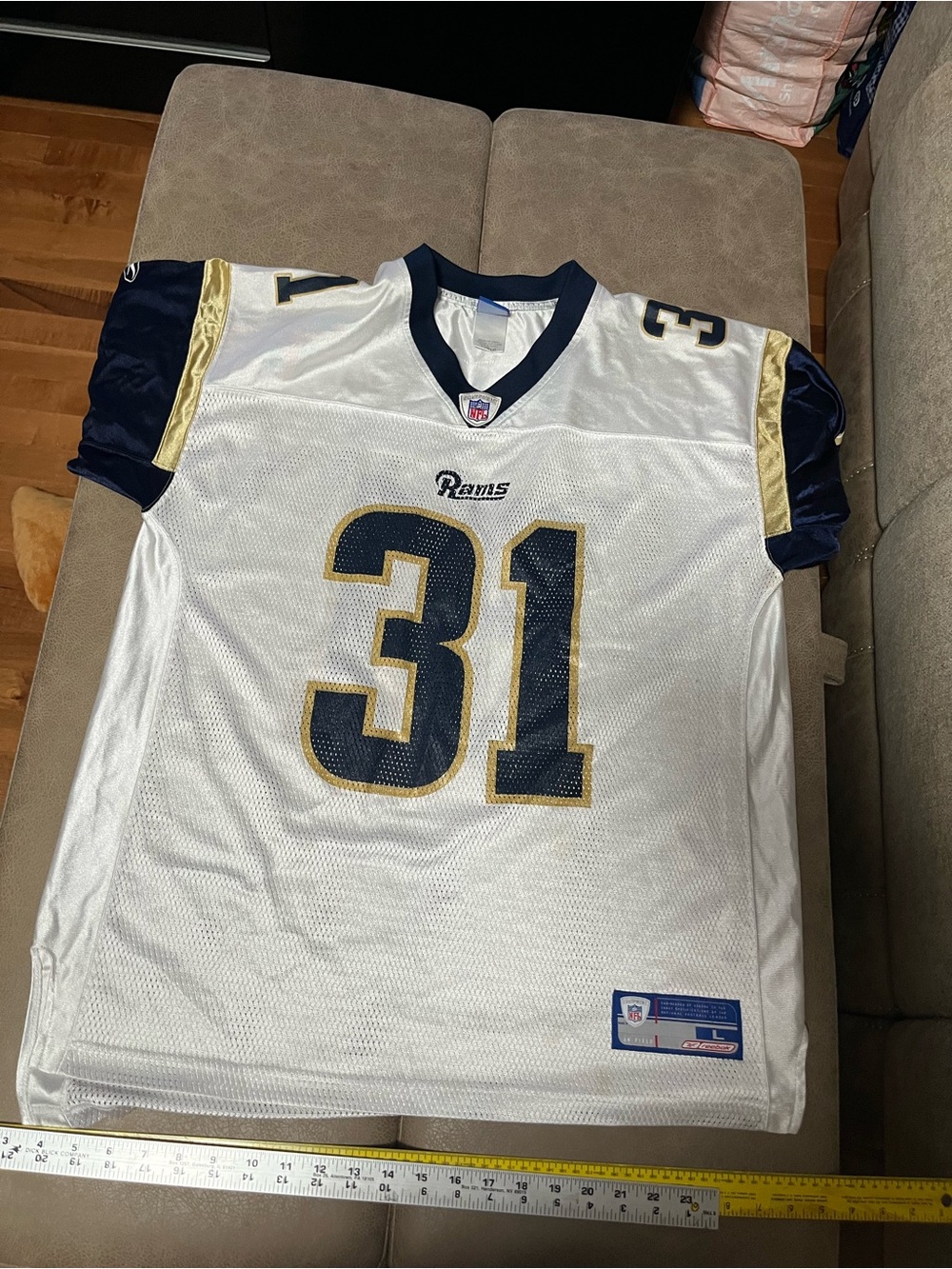 Football jersey # 31 St. Louis Rams vintage size large